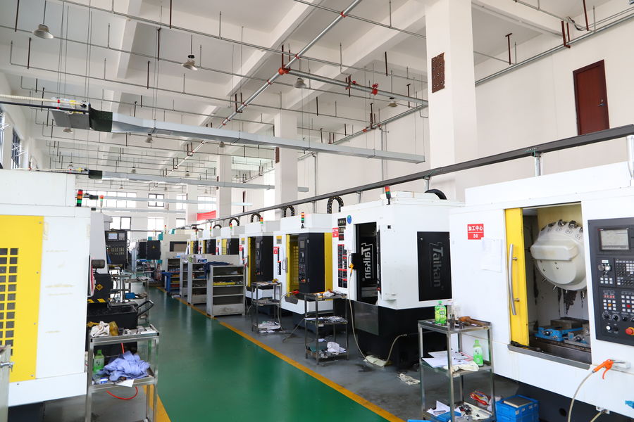 Luoyang Hypersolid Metal Tech Co., Ltd linea di produzione del produttore